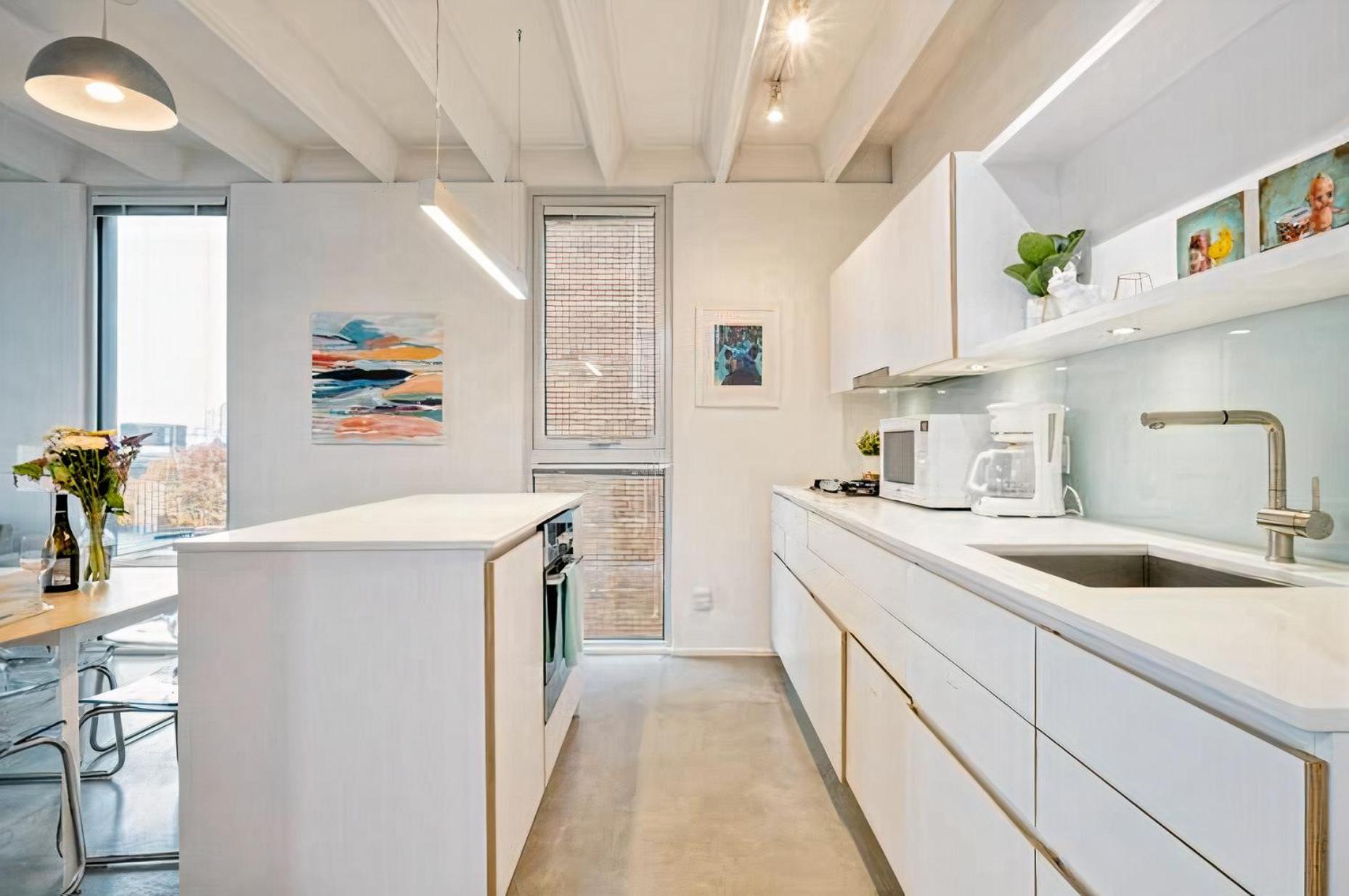 Modern, Bright & Central 1-Bed Downtown Apt Close To Rogers Arena Vancouver Buitenkant foto